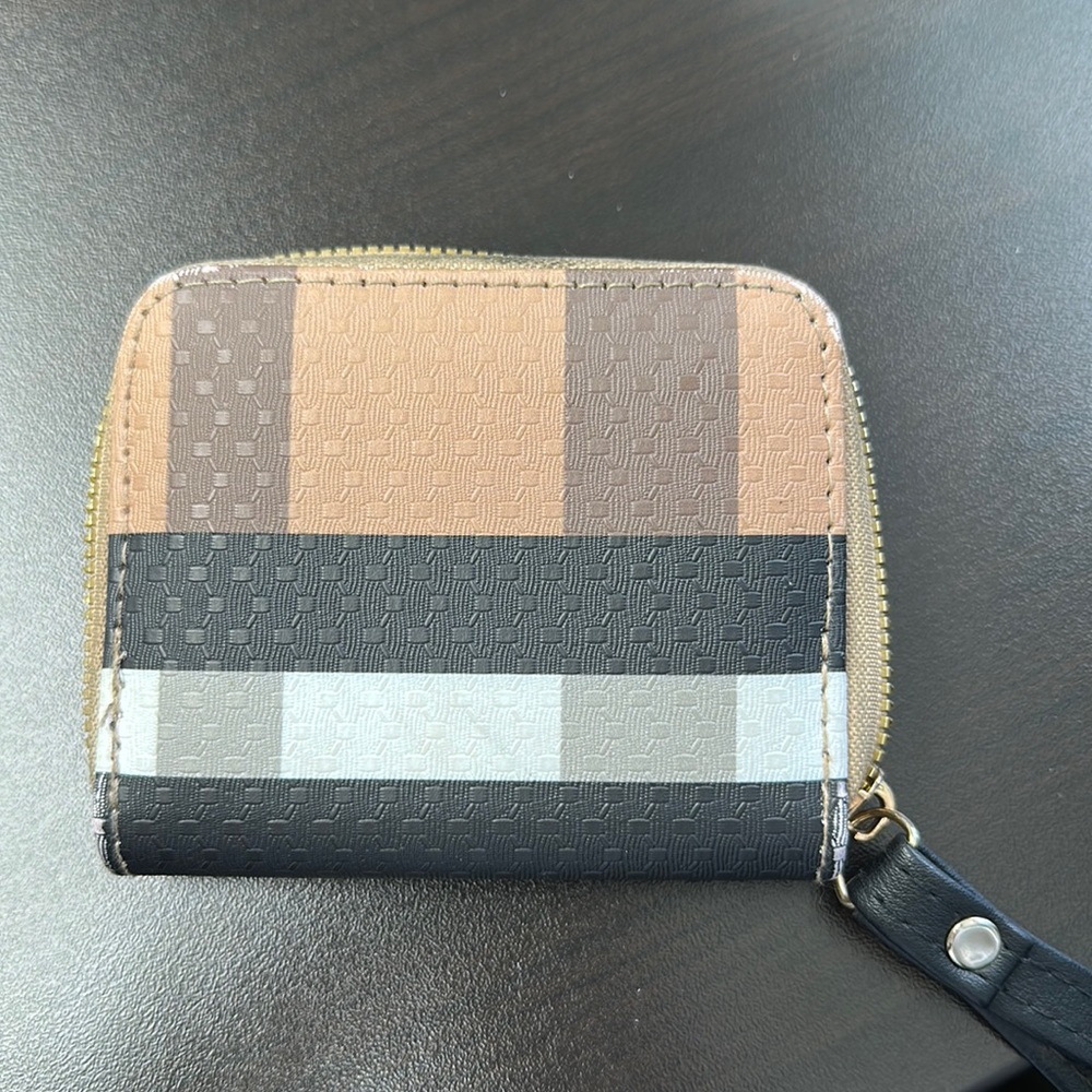 Coin pouch credit card wristlet purse plaid brown black white gray